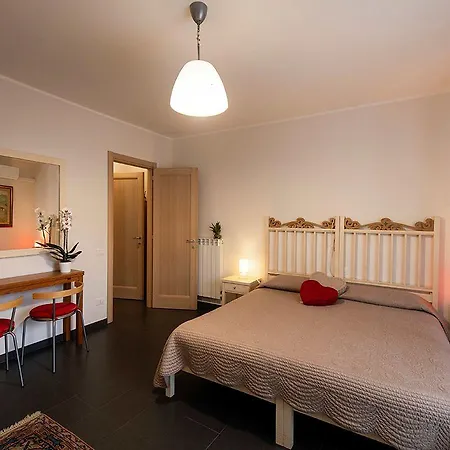 La Piazzetta Bed and Breakfast 3*
