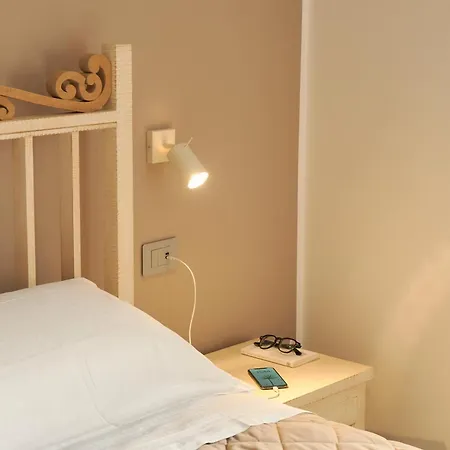 La Piazzetta Rooms 3*