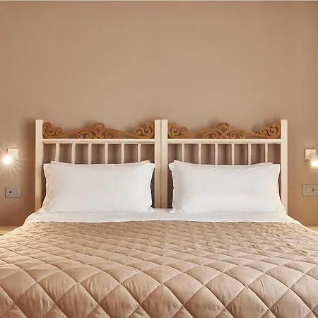La Piazzetta Rooms