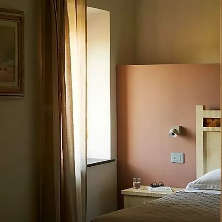 Nocleg ze śniadaniem La Piazzetta 3*