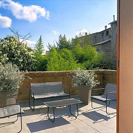 La Piazzetta 3*