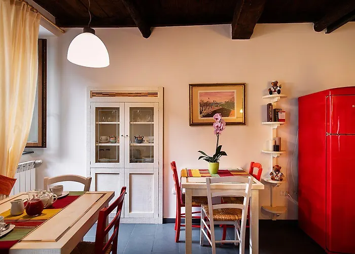 فندق مبيت وإفطار La Piazzetta 3*